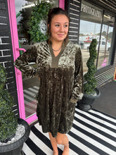 Load image into Gallery viewer, #1357
