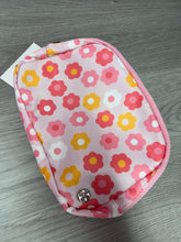 Load image into Gallery viewer, Crossbody Pouch
